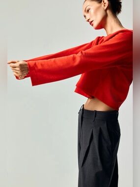 Boxy short interlock top